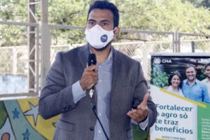 Os concluintes fazem parte de um grupo que entra em um novo ciclo de vida, segundo o defensor público Luís Lima